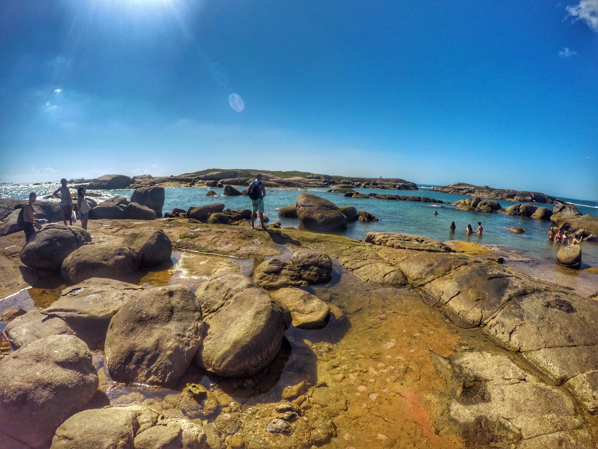 Recantos escondidos do litoral capixaba II – Ilhas Itatiaia